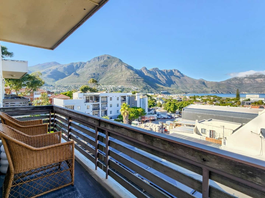 To Let 2 Bedroom Property for Rent in Beach Estate Western Cape